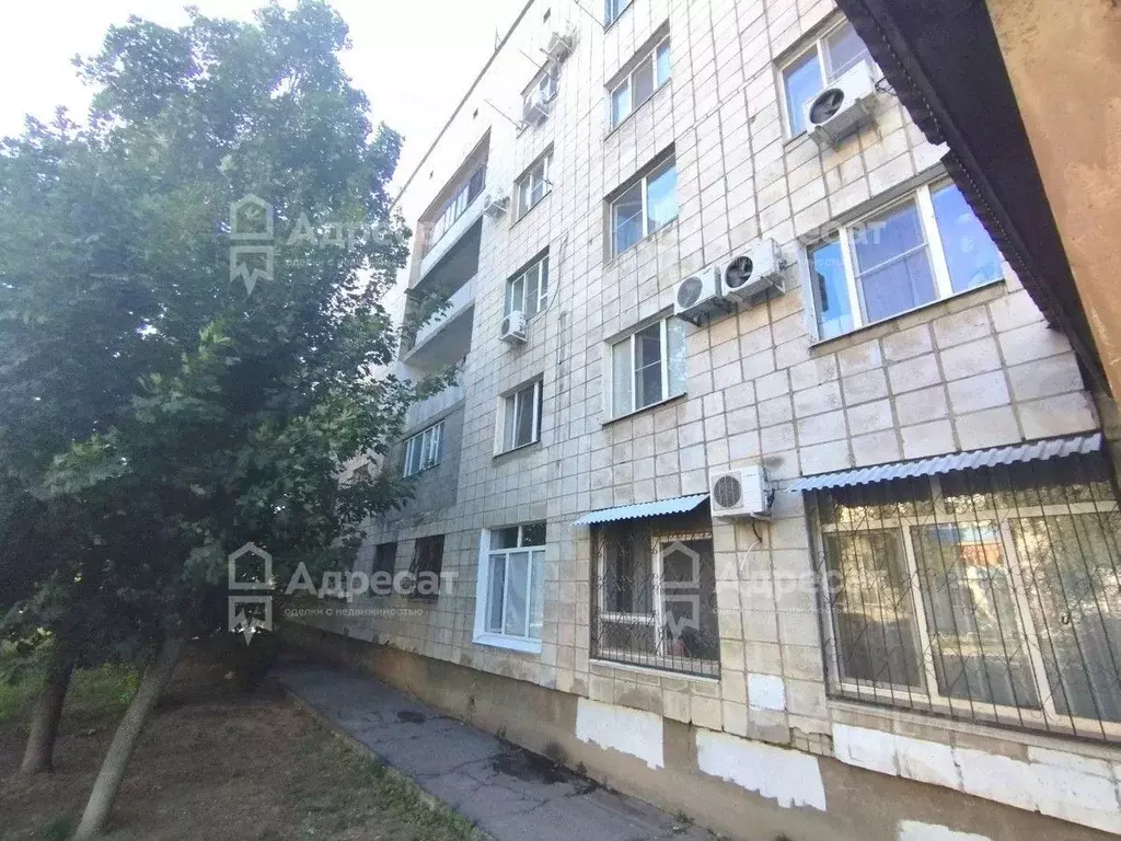 Комната Волгоградская область, Волжский ул. Горького, 3 (12.4 м) - Фото 1