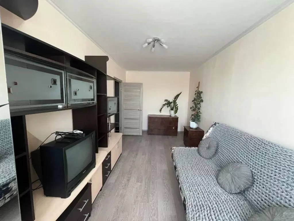 2-к кв. Волгоградская область, Волгоград ул. Степанищева, 9 (44.0 м) - Фото 1