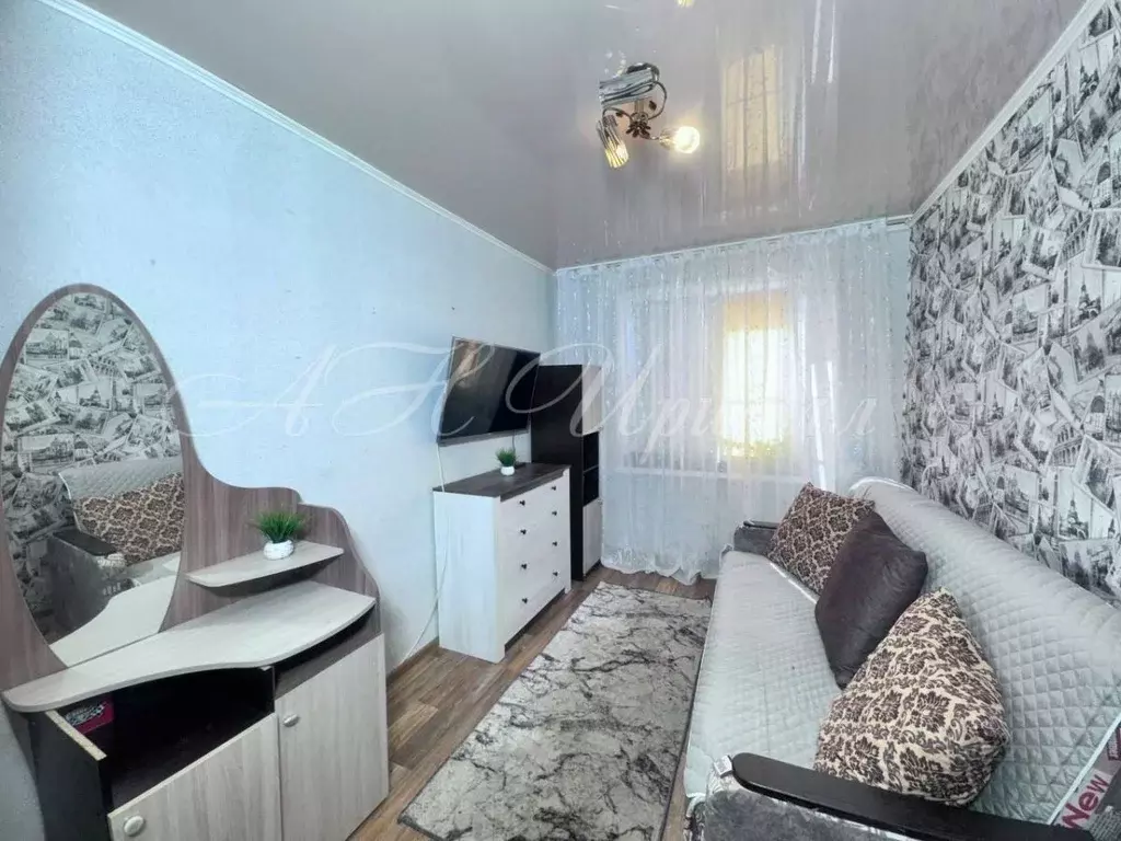 3-к кв. Курская область, Железногорск Детский пер., 5 (61.2 м) - Фото 1