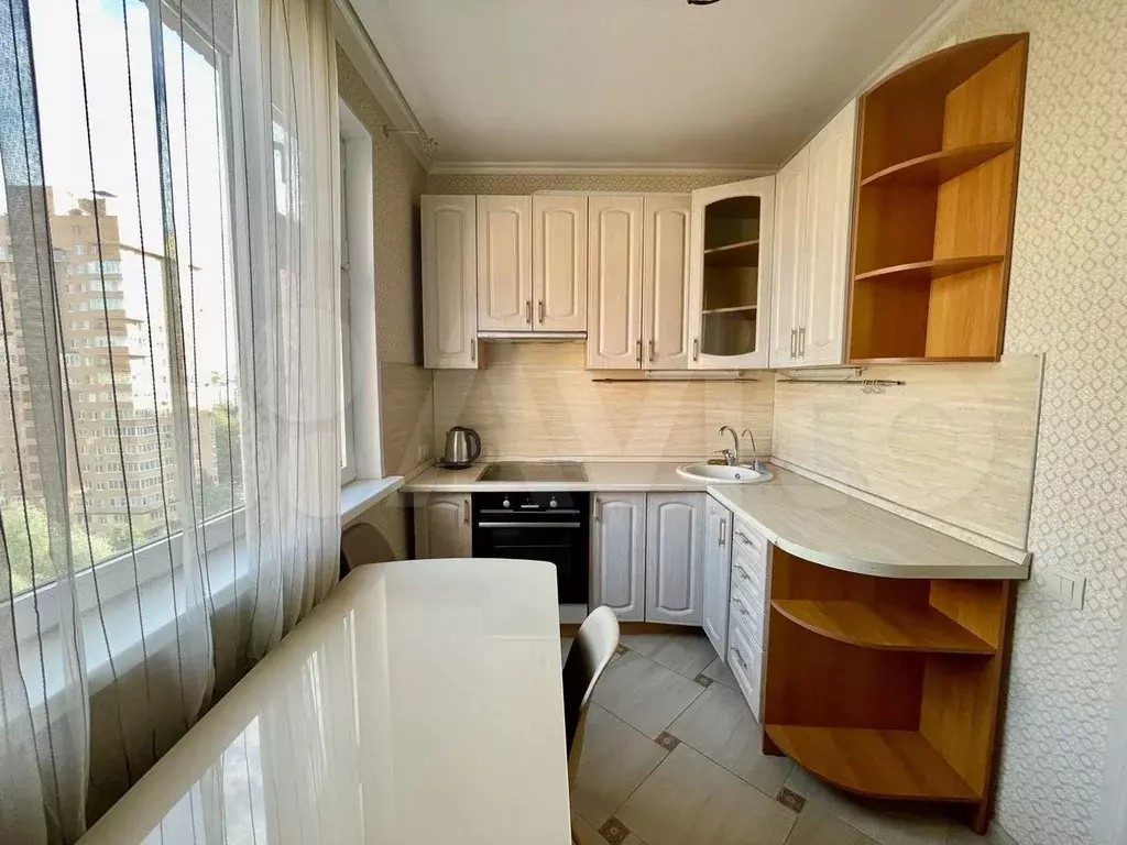 1-к. квартира, 40 м, 11/17 эт. - Фото 0