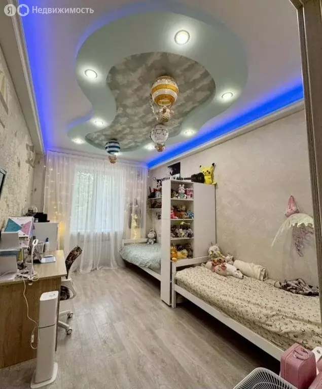 3-комнатная квартира: Каменск-Шахтинский, проспект Карла Маркса, 54 ... - Фото 2