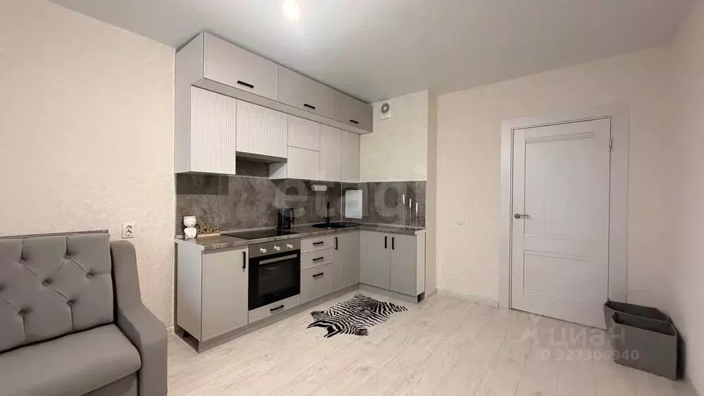 Студия Краснодарский край, Краснодар ул. Имени Героя Советского Союза ... - Фото 1