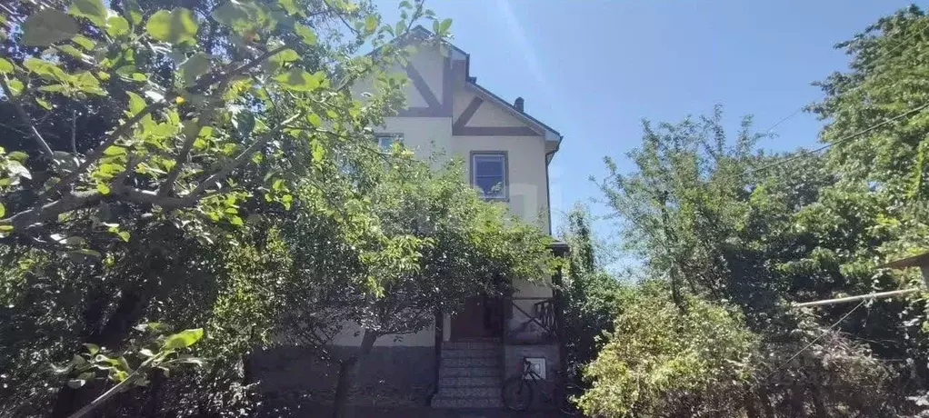 Дом в Ростовская область, Ростов-на-Дону Кузнечная ул. (250 м) - Фото 1