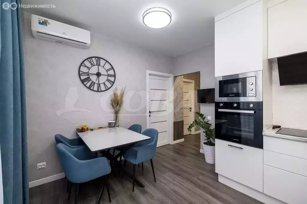 2-комнатная квартира: Тюмень, улица Газовиков, 55 (42 м) - Фото 1