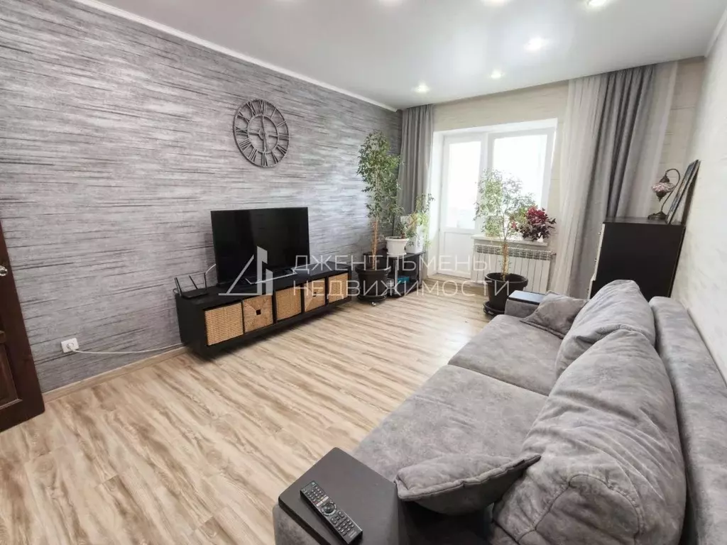 2-к кв. Пензенская область, Пенза ул. Антонова, 22 (55.5 м) - Фото 2