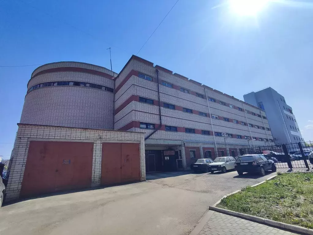 Гараж в Татарстан, Казань ул. Нурсултана Назарбаева, 12А (45 м) - Фото 2