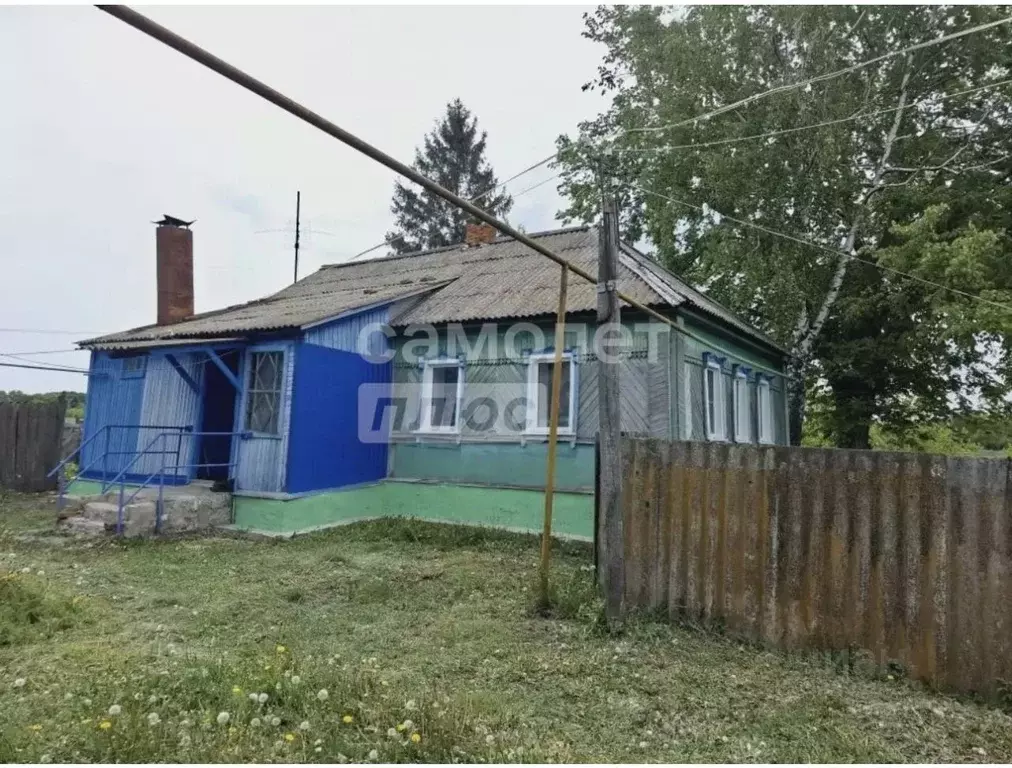 Дом в Курская область, Медвенский район, Вышнереутчанский сельсовет, ... - Фото 1