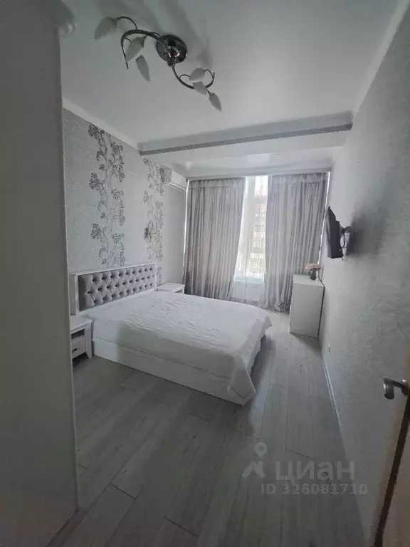 1-к кв. Краснодарский край, Геленджик Крымская ул., 22к1 (53.0 м) - Фото 1