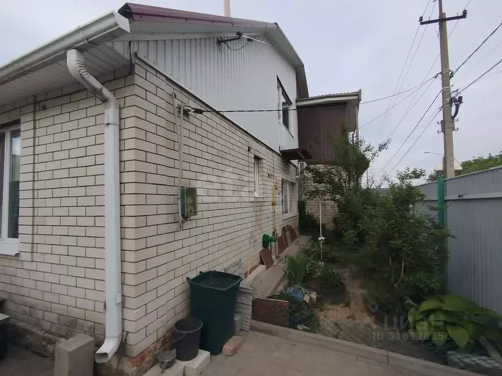 Дом в Белгородская область, Белгород Портовая ул., 61 (76 м) - Фото 0