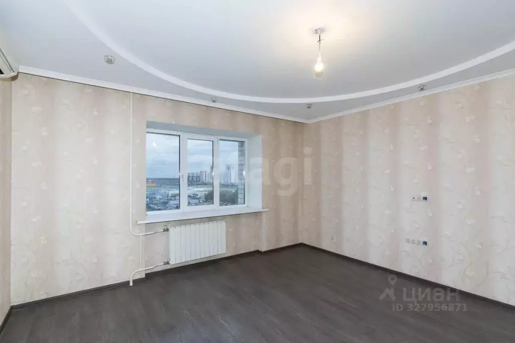 3-к кв. Тюменская область, Тюмень ул. Пермякова, 88 (93.8 м) - Фото 1