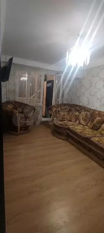 1-к. квартира, 50 м, 9/10 эт. - Фото 1