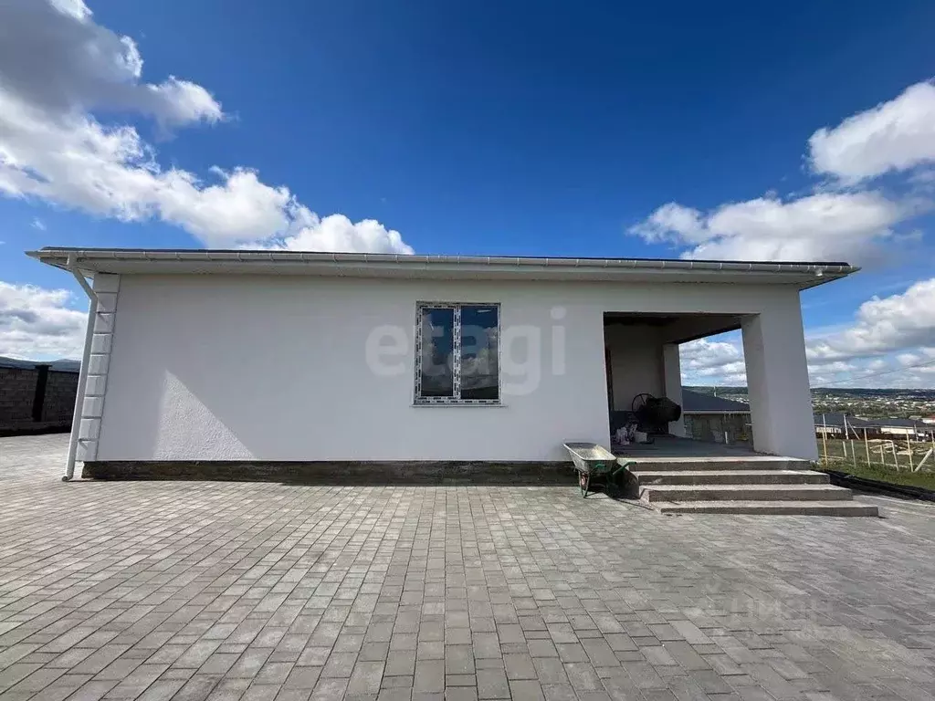 Дом в Крым, Симферопольский район, с. Доброе ул. Яшлык (100 м) - Фото 2