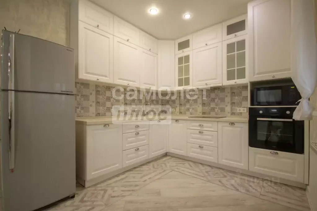 3-к кв. Ульяновская область, Ульяновск ул. Аблукова, 4 (68.0 м) - Фото 1