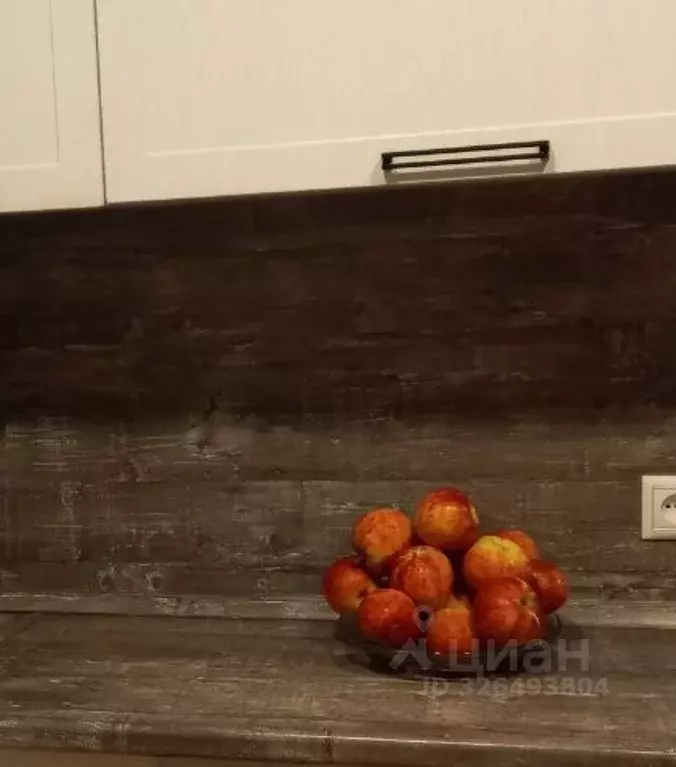 1-к кв. Удмуртия, Ижевск ул. Чайковского, 70 (30.9 м) - Фото 1