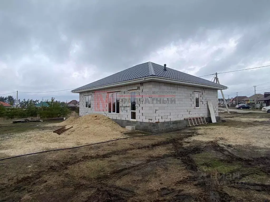 Дом в Белгородская область, Старооскольский городской округ, с. Озерки ... - Фото 0