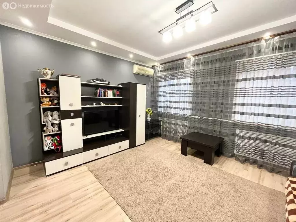 Дом в Икряное, улица 28-й Армии (77.1 м) - Фото 1