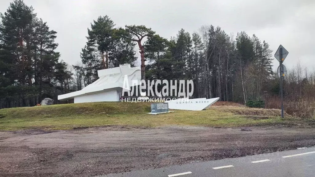 Дом в Ленинградская область, Кировский район, Шумское с/пос, Гаричи ... - Фото 1