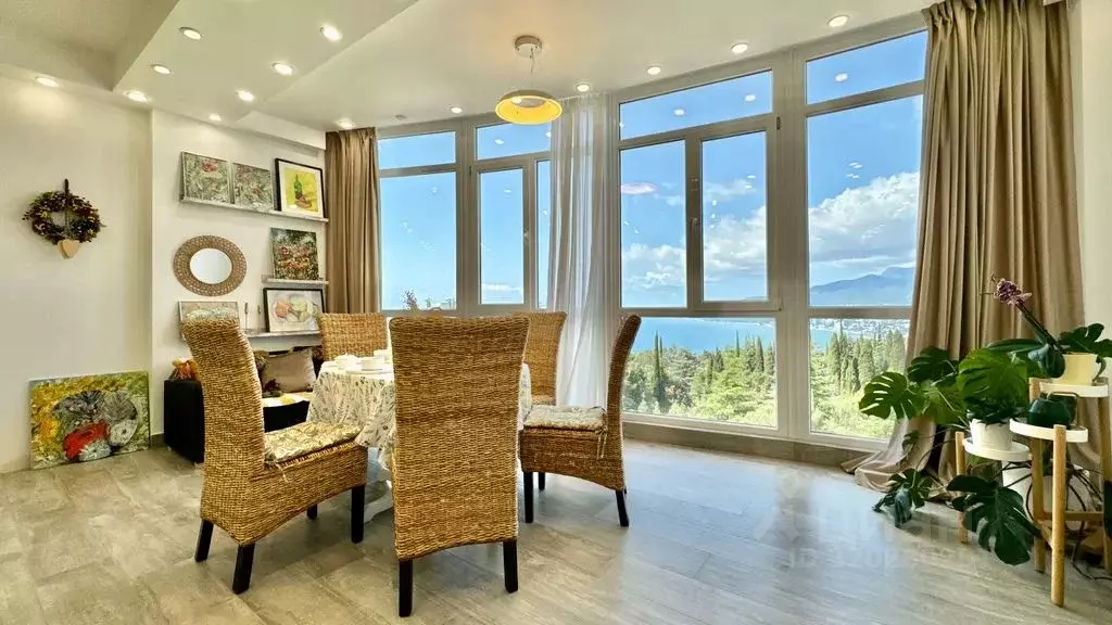 2-к кв. Крым, Ялта муниципальный округ, Восход пгт ул. Авроры, 110 ... - Фото 1