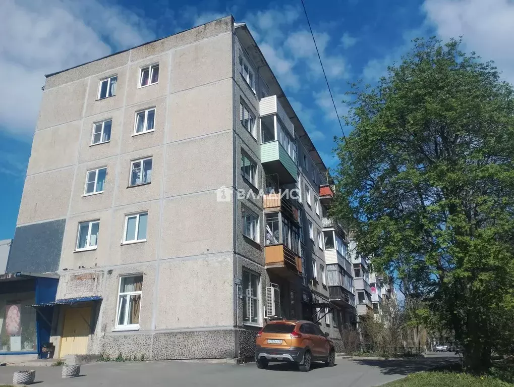 1-к кв. Карелия, Петрозаводск Нойбранденбургская ул., 27 (30.5 м) - Фото 1