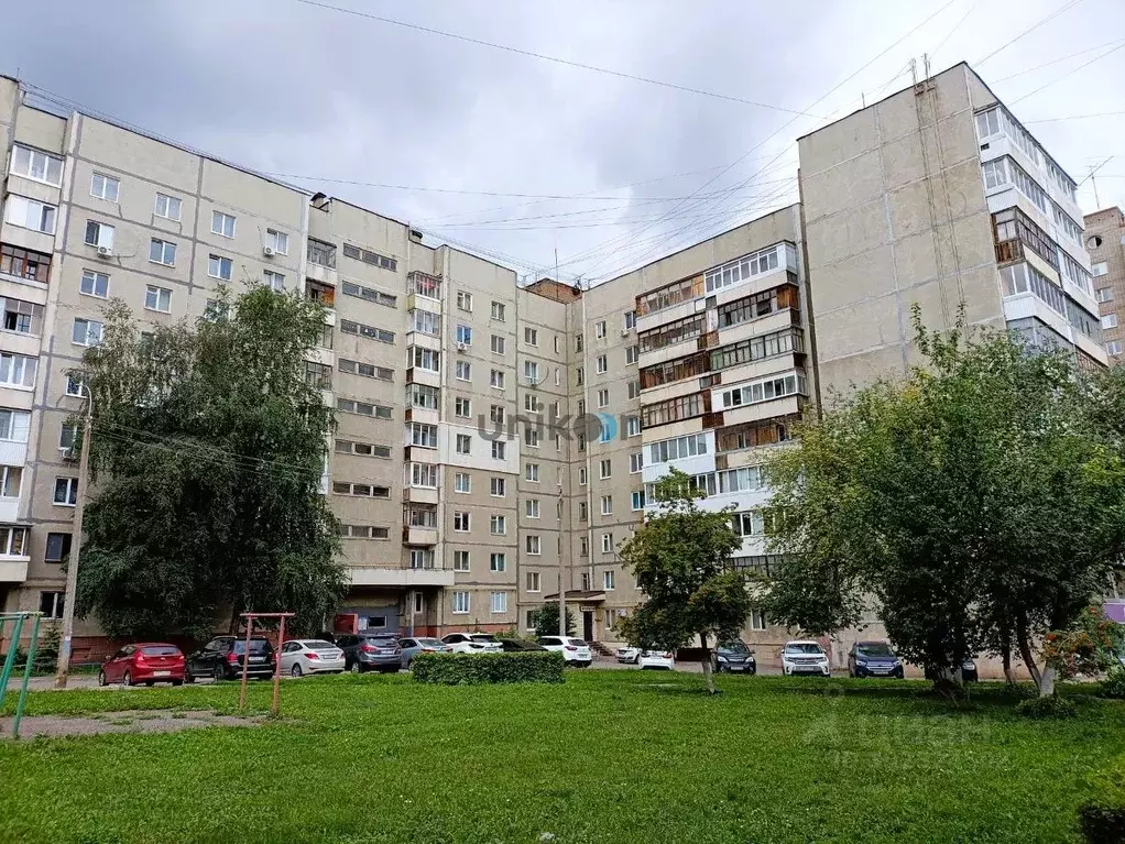 2-к кв. Башкортостан, Уфа ул. Генерала Горбатова, 3 (52.9 м) - Фото 0