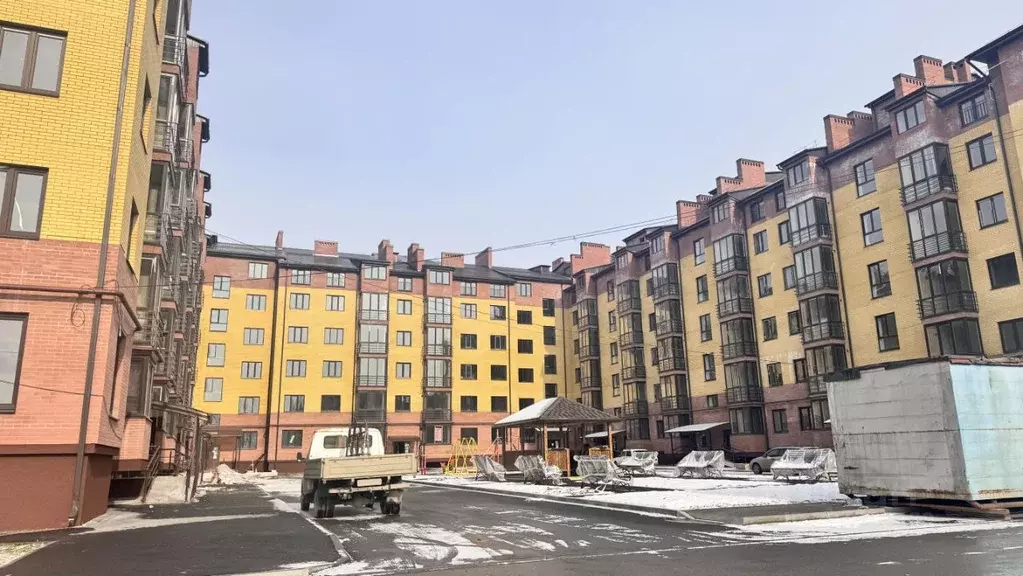 2-к кв. Северная Осетия, Владикавказ ул. Билара Кабалоева, 18 (61.9 м) - Фото 1