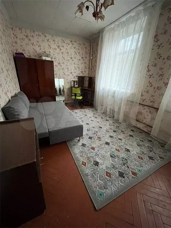 Комната 17 м в 3-к., 2/5 эт. - Фото 0