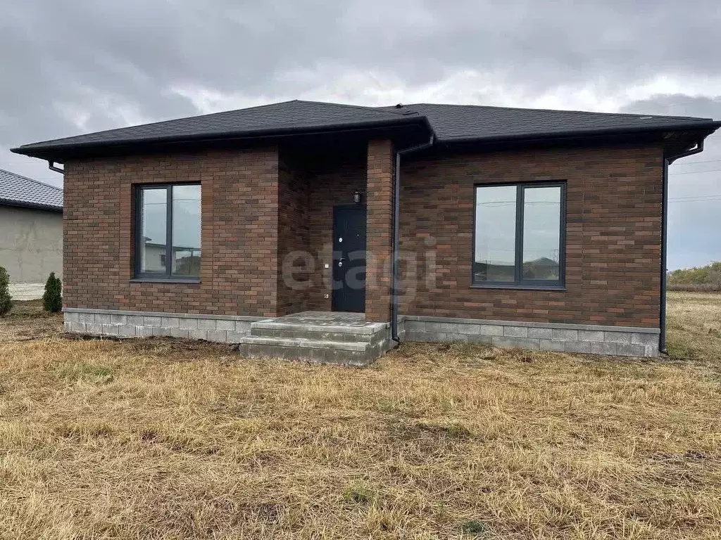 Дом в Белгородская область, Белгородский район, с. Стрелецкое ул. ... - Фото 1