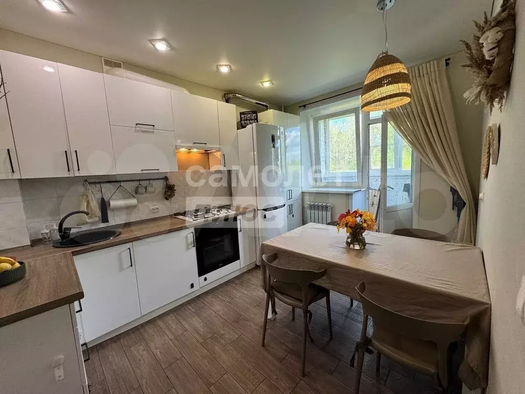 2-к. квартира, 49,5 м, 1/3 эт. - Фото 0