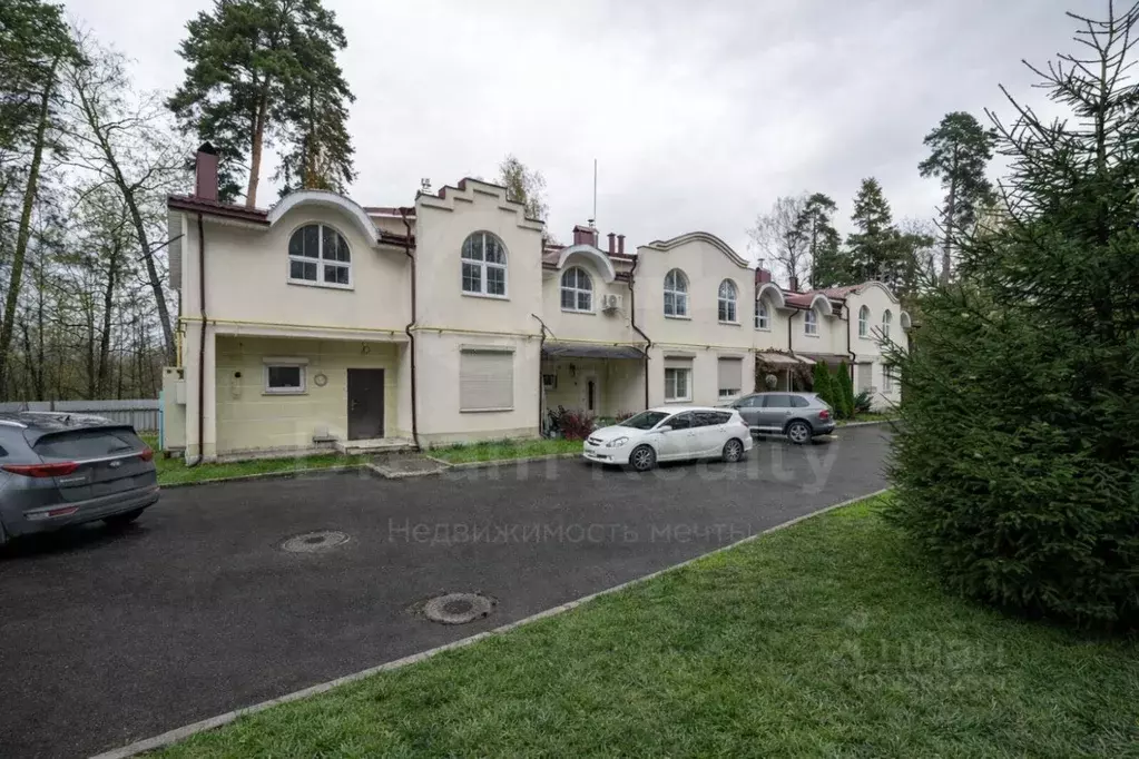 Таунхаус в Московская область, Королев ул. Сосновый Бор, 12с5 (150 м) - Фото 1
