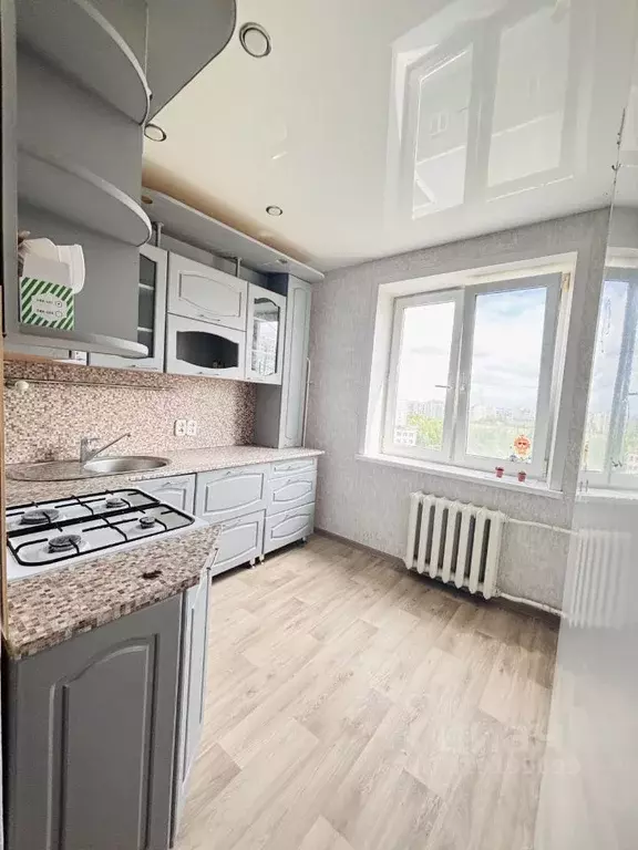 2-к кв. Курганская область, Курган Заозерный жилрайон, 6-й мкр, 15 ... - Фото 0