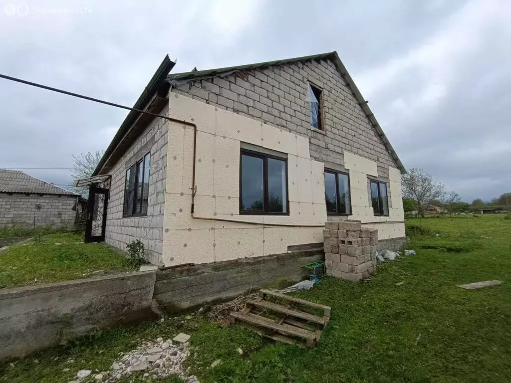 Дом в село Сунжа, улица Келехсаева, 110 (130 м) - Фото 0