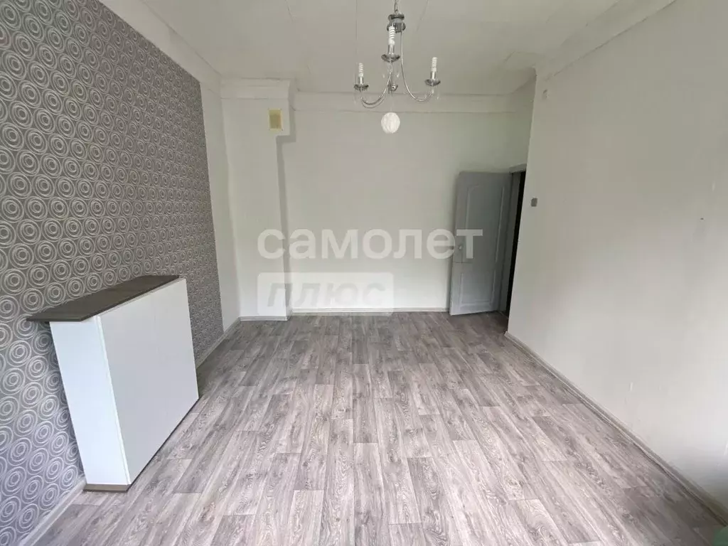 3-к кв. Ивановская область, Иваново ул. Калинина, 17 (64.9 м) - Фото 1