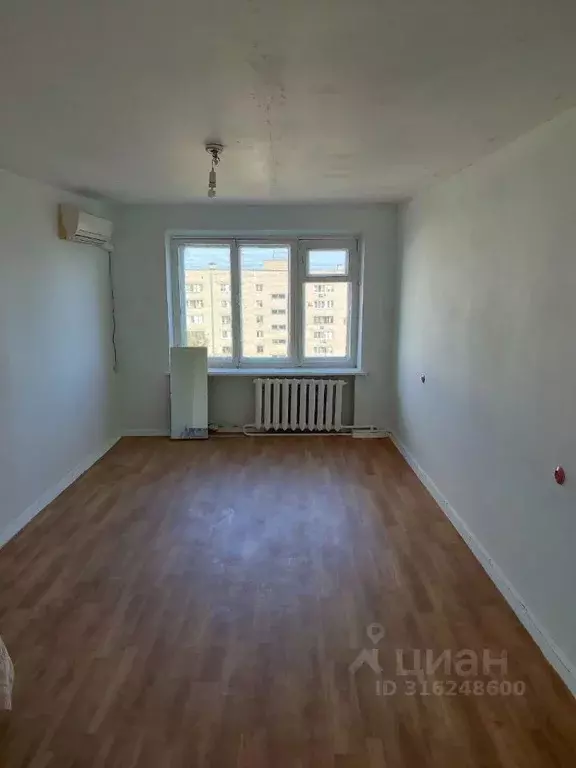 3-к кв. Волгоградская область, Волгоград ул. Грамши, 47 (58.0 м) - Фото 0