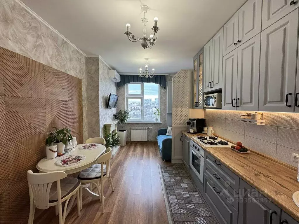 1-к кв. Севастополь ул. Вакуленчука, 29А (54.0 м) - Фото 1