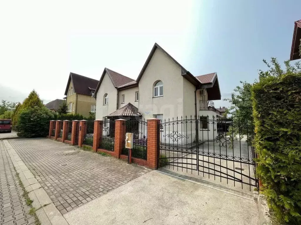 Дом в Калининградская область, Калининград Васильковая ул., 10 (230 м) - Фото 1