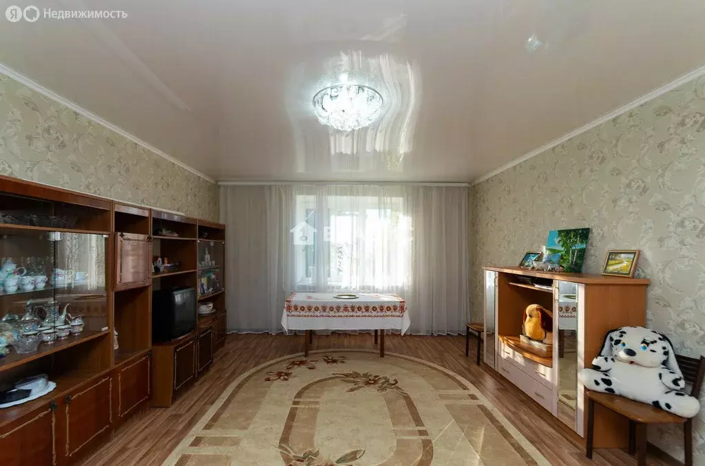 4-комнатная квартира: Тобольск, Первомайская улица, 22Б (105 м) - Фото 1