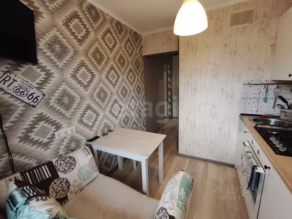 1-к кв. Ленинградская область, Кириши Молодежный бул., 1 (28.8 м) - Фото 1