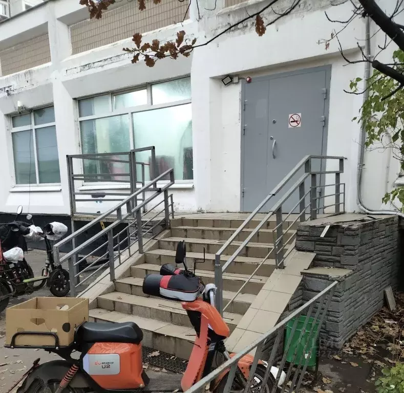 Торговая площадь в Москва Батайский проезд, 55 (213 м) - Фото 1