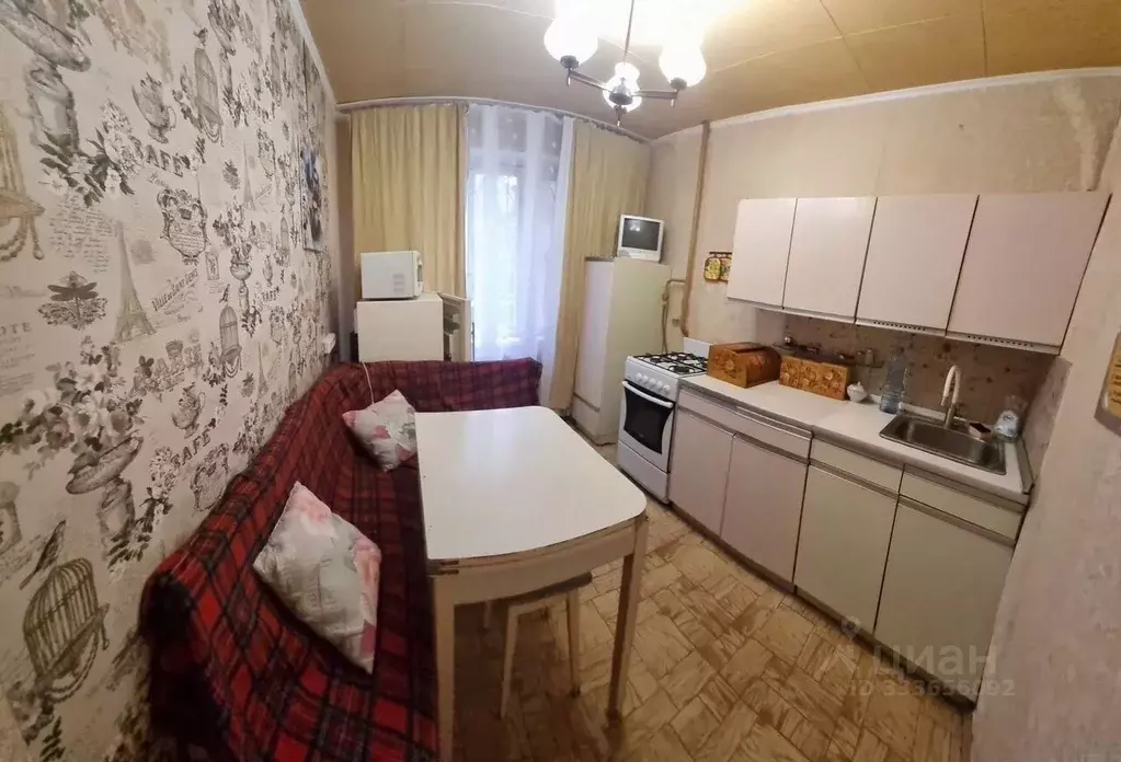 2-к кв. Московская область, Электросталь ул. Ялагина, 10 (50.0 м) - Фото 1