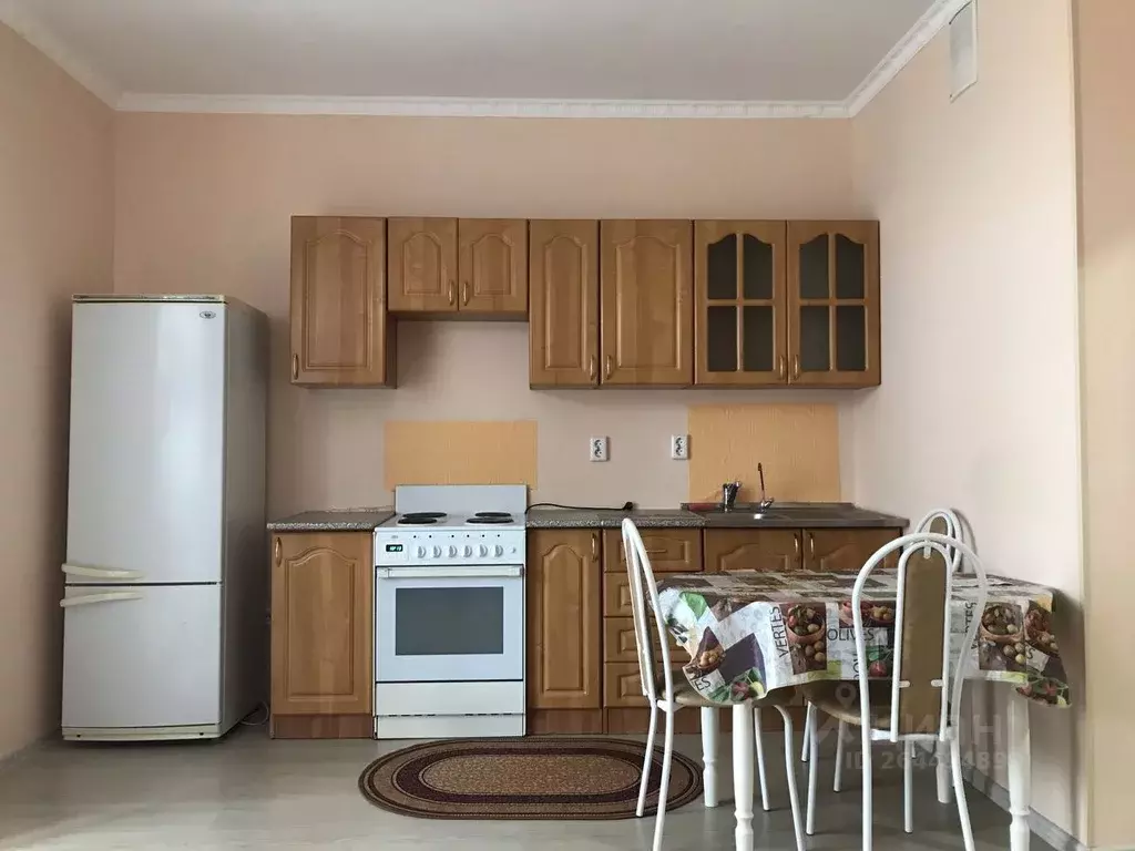 Студия Тюменская область, Тюмень ул. Верхнетарманская, 3 (30.0 м) - Фото 1