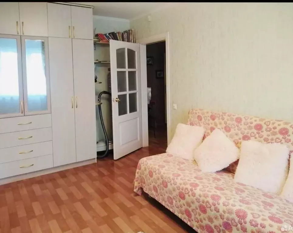 3-к кв. Пермский край, Пермь ул. Крисанова, 3 (61.1 м) - Фото 1