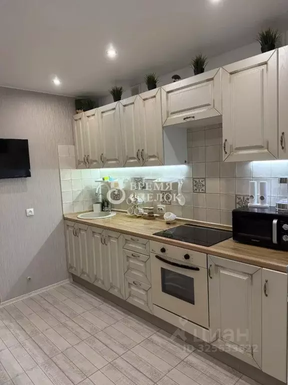 1-к кв. Владимирская область, Владимир Юрьевец мкр, ул. Михалькова, ... - Фото 1