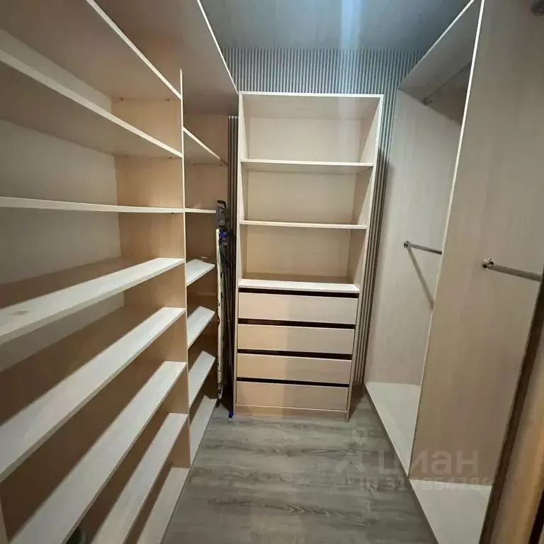 3-к кв. Северная Осетия, Владикавказ ул. Шмулевича, 16к6 (100.0 м) - Фото 1