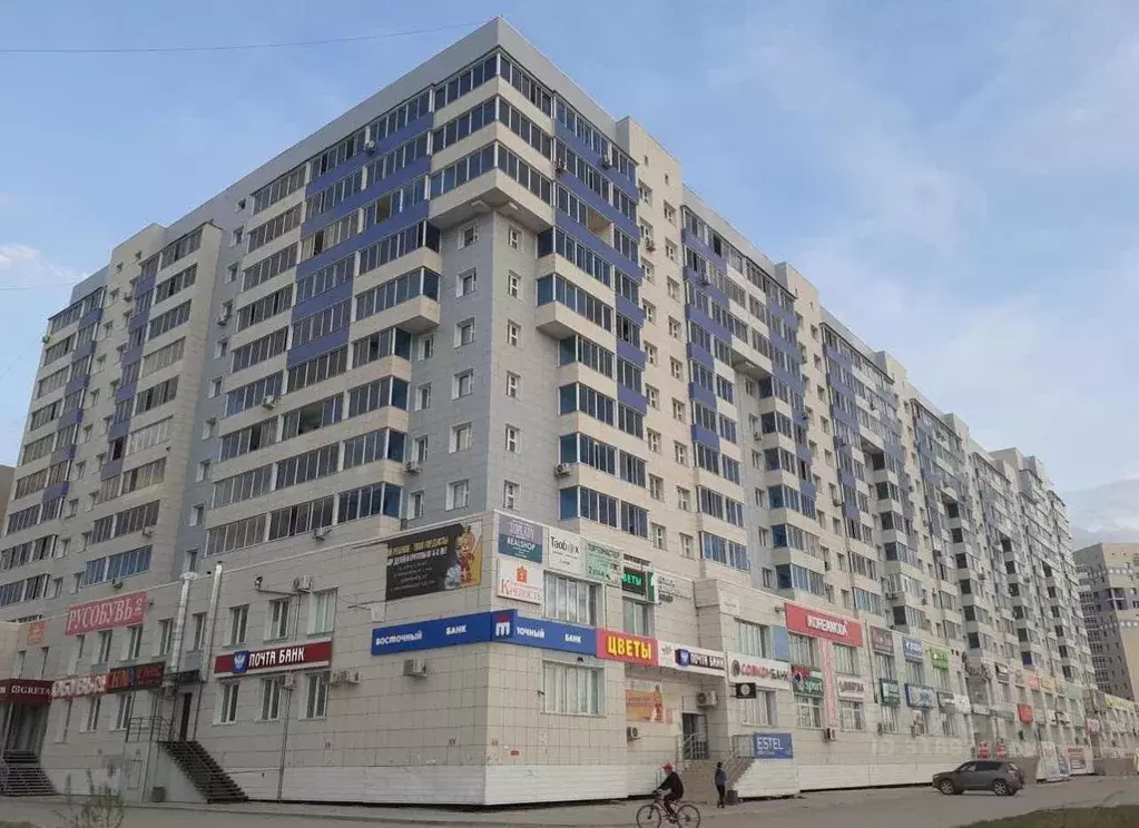 2-к кв. Саха (Якутия), Якутск ул. Лермонтова, 49 (64.0 м) - Фото 0