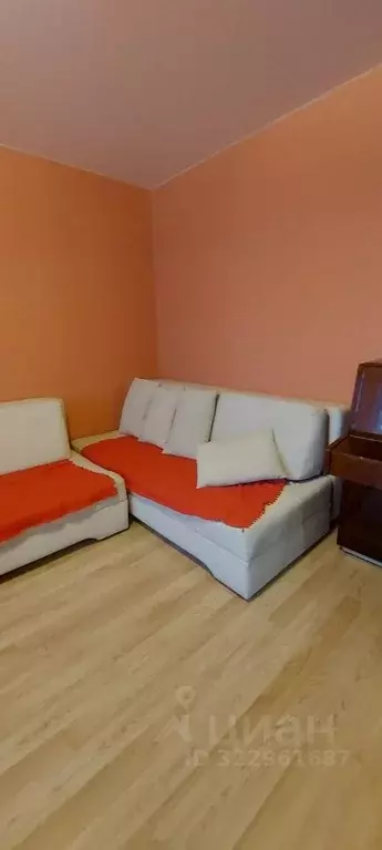 2-к кв. Свердловская область, Верхняя Пышма ул. Мичурина, 10 (53.0 м) - Фото 1