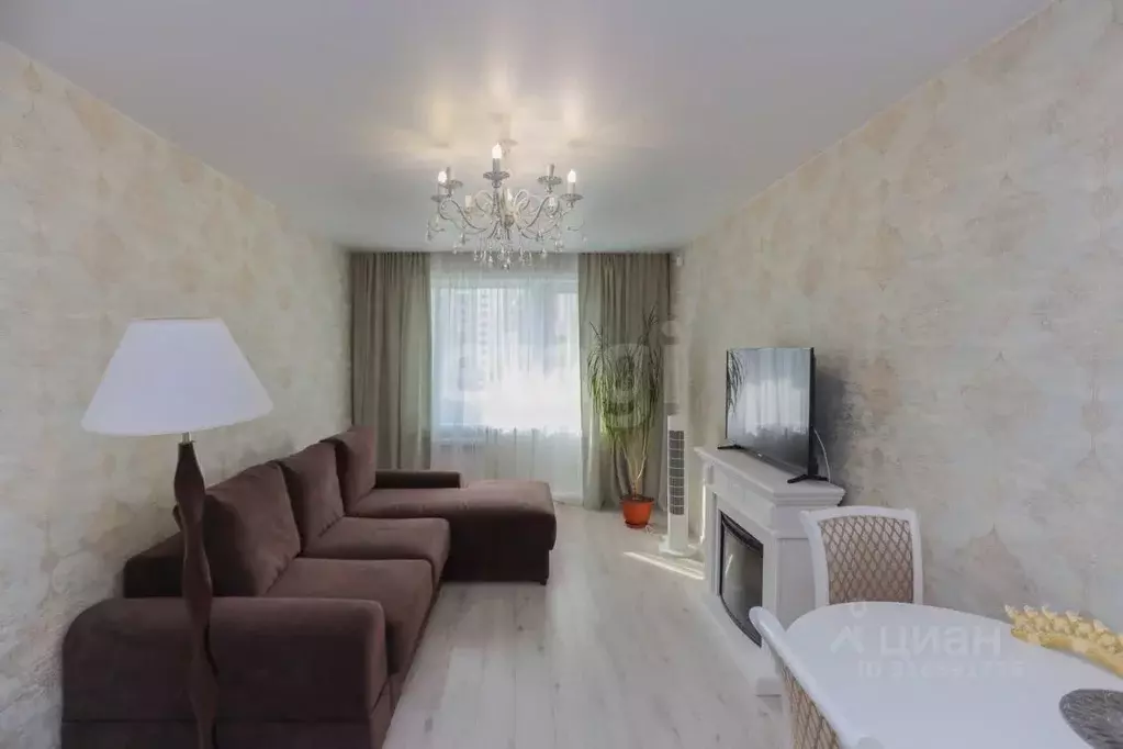 2-к кв. Иркутская область, Ангарск 18-й мкр, 7 (50.0 м) - Фото 1