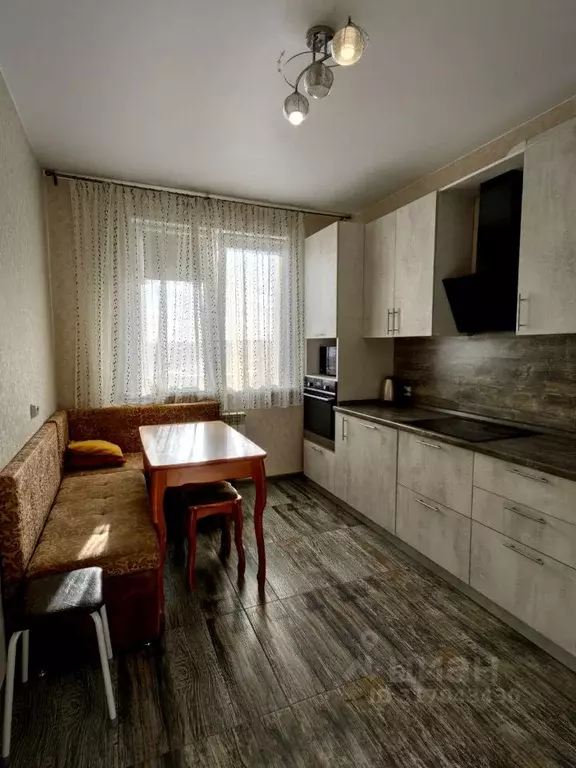 2-к кв. Ханты-Мансийский АО, Нягань 3-й мкр, 9А (61.0 м) - Фото 0