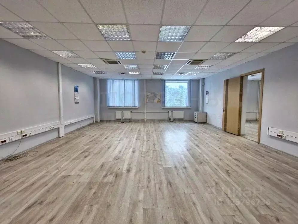 Офис в Новгородская область, Великий Новгород просп. Мира, 32к1 (102 ... - Фото 2