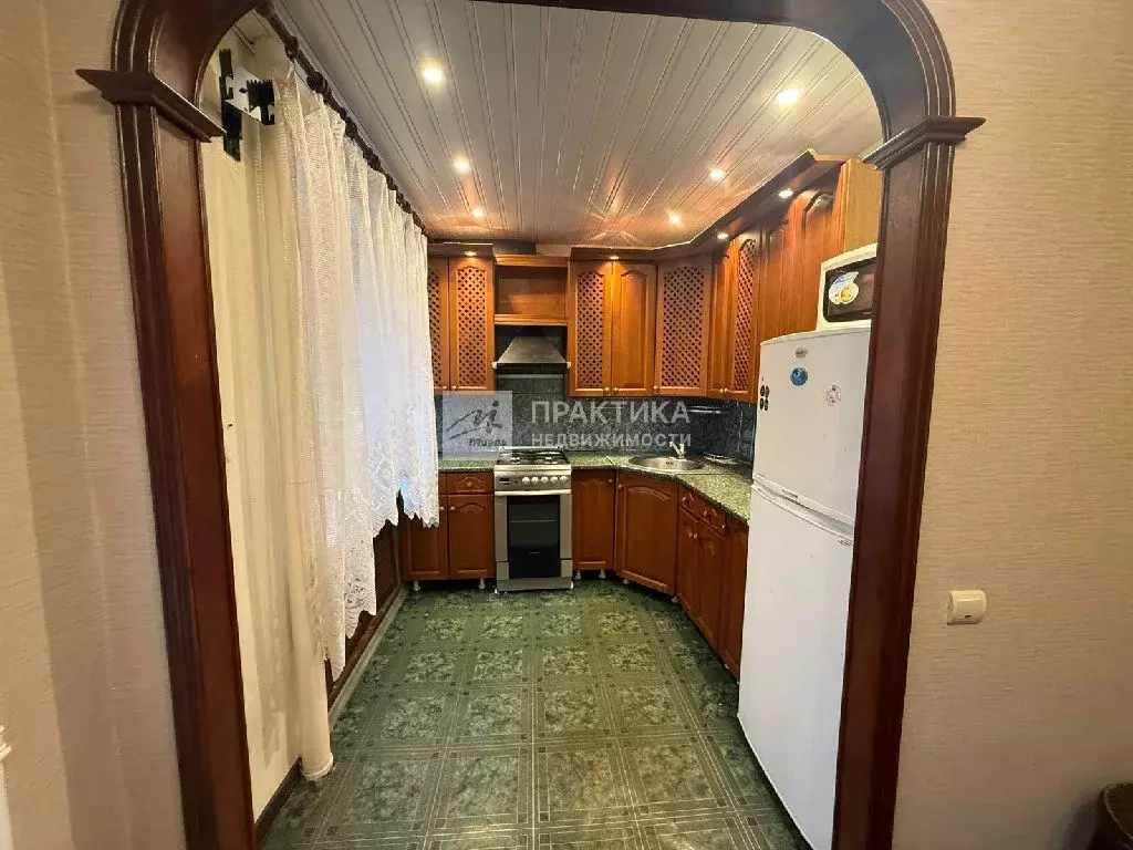 Продается 2-комнатная квартира - Фото 1