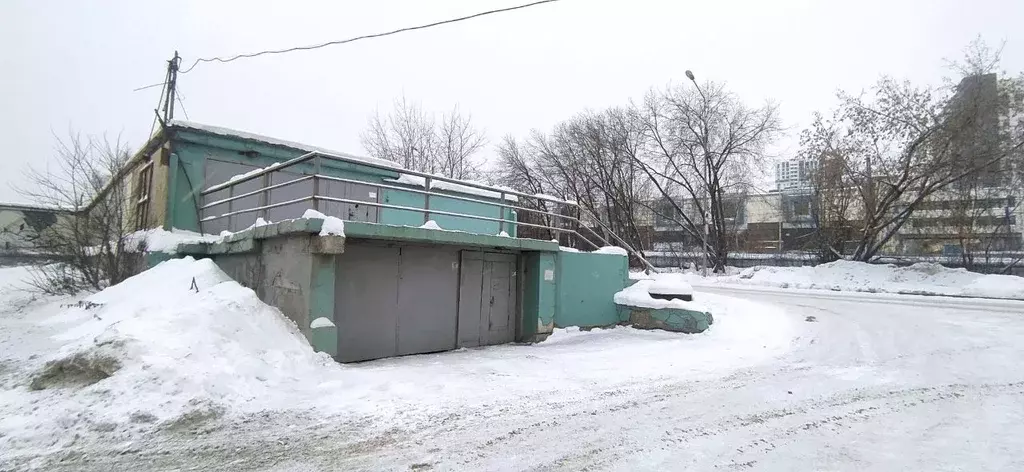 Гараж в Свердловская область, Екатеринбург ул. Новгородцевой (15 м) - Фото 2